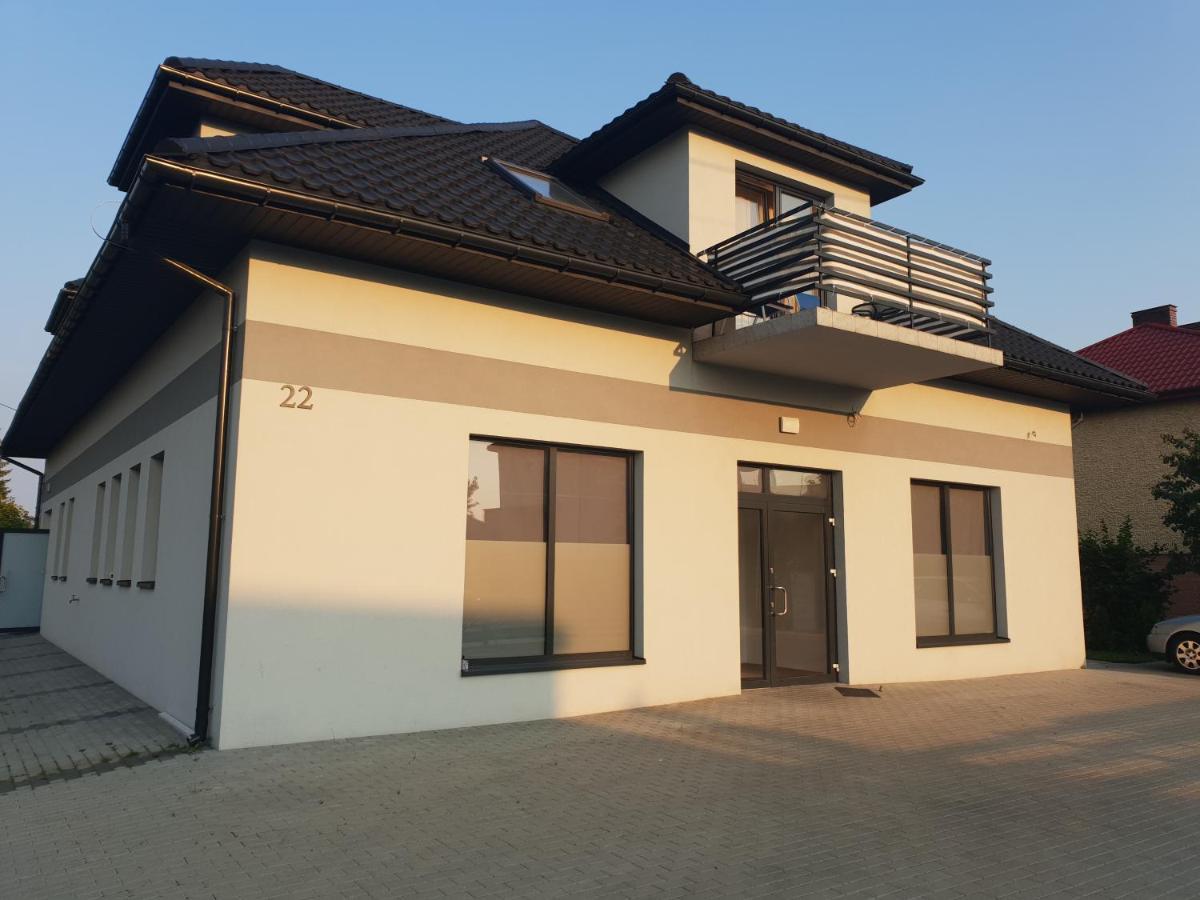 OkszowApartament Oksford 1アパートメント エクステリア 写真